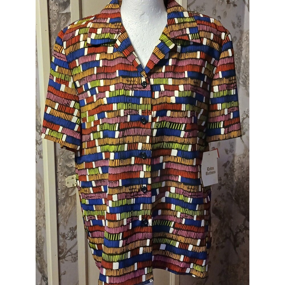 VINTAGE  Leslie Fay Haberdashery Petite Blouse Geometric Multi Color NWT